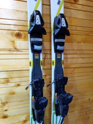 LYŽE FISCHER VIRON XTR 150CM + LYŽIARKY SALOMON T3 GREEN 26MP